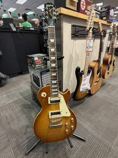 Epiphone Les Paul Classic Gloss - Honeyburst